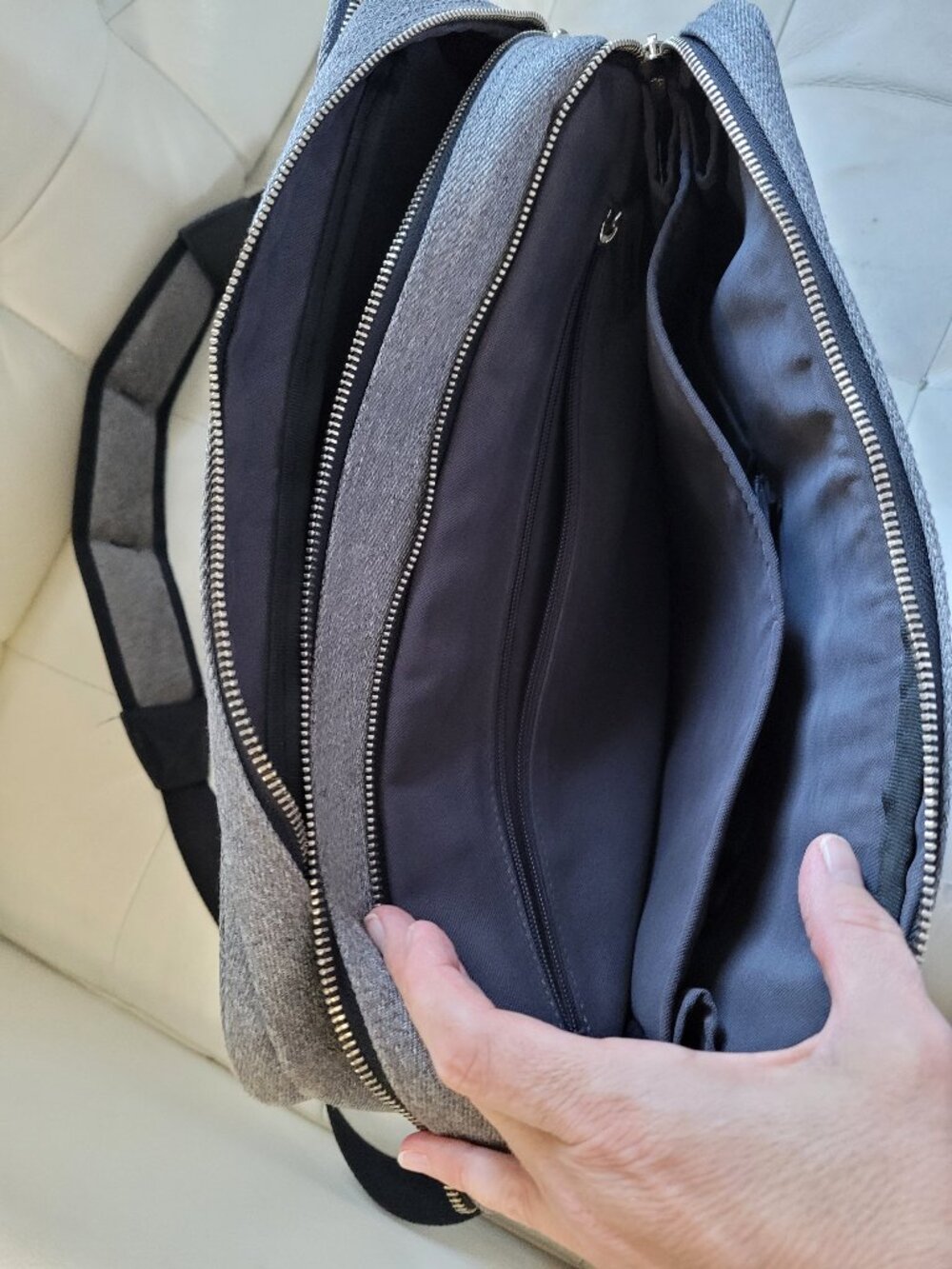 Hamptons briefcase - Picture 3 of 9